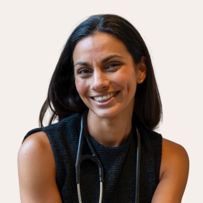 Portrait of Dr Nienke Lees